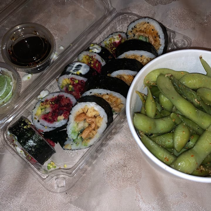 photo of Bloom Sushi Sushi shared by @alidile on  01 Jan 2023 - review