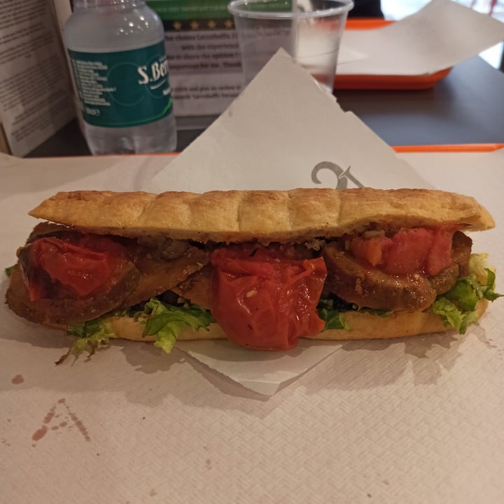 photo of Leccabaffo Verona Tagliata Veg shared by @annasa on  02 Apr 2023 - review