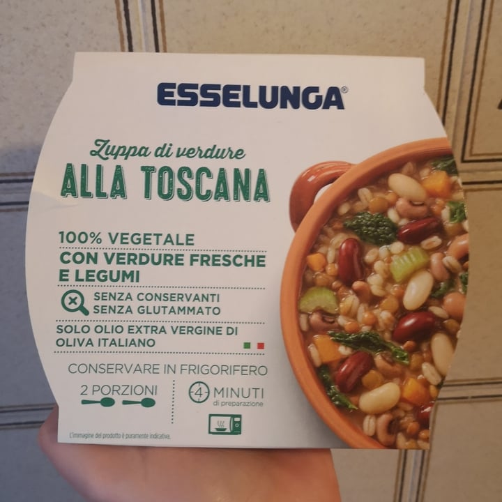photo of  Esselunga zuppa di verdure alla Toscana shared by @aleveganfoodlover on  02 Apr 2023 - review