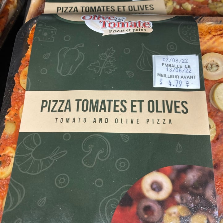 photo of Olives & Tomates cold pizza shared by @eilerua2 on  19 May 2023 - review