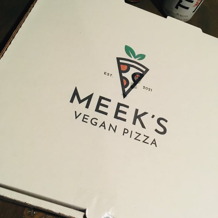 photo of Meek's Vegan Pizza Meat Lover Pizza shared by @daniveganbrazil on  19 Feb 2023 - review