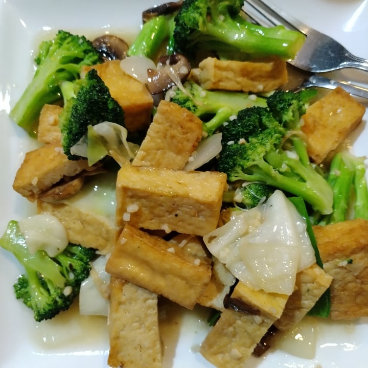 photo of Yuan Mei Asian Noodle Chinese style sizzling tofu shared by @gemgirl on  25 Jan 2023 - review