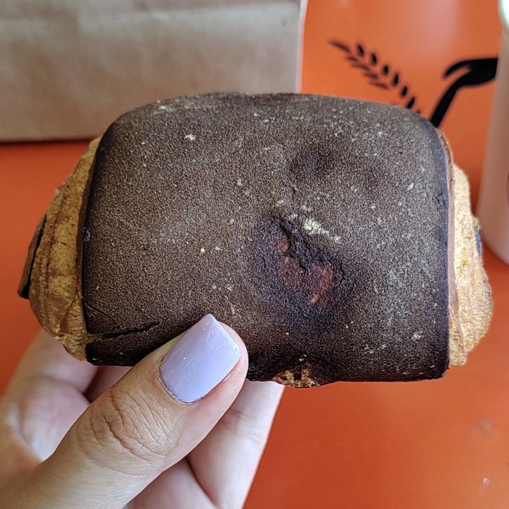 photo of Craft Vegan Bakery Pain Au Chocolat shared by @fergielu on  04 Feb 2023 - review
