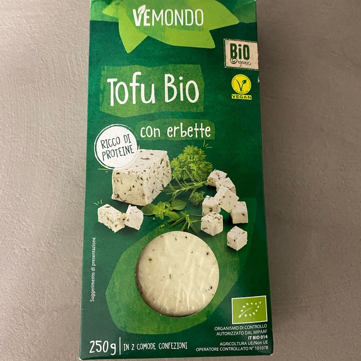 photo of Vemondo Tofu alle erbette shared by @ailguig on  23 Jul 2023 - review