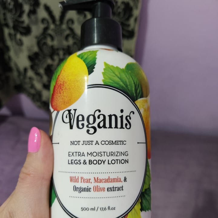 photo of Veganis Crema para manos y cuerpo shared by @taiga on  01 Mar 2023 - review
