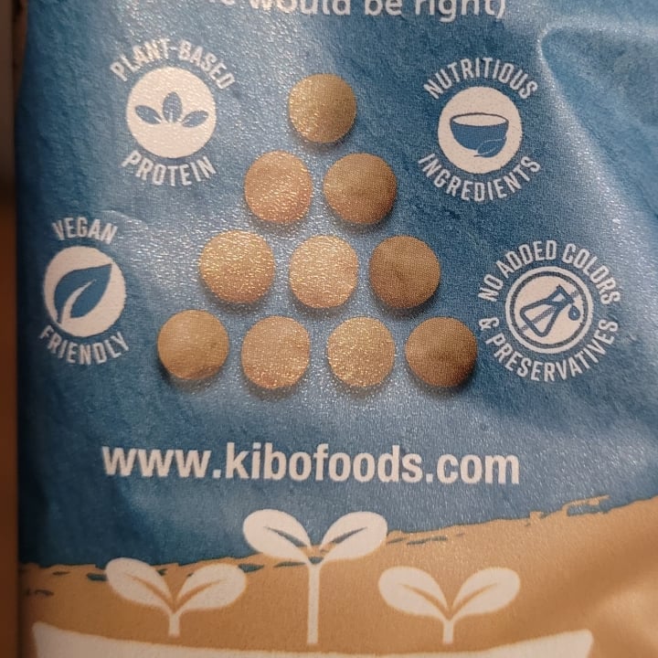 photo of Kibo lentil chips maui onion shared by @yourfriendjen on  03 Jan 2023 - review