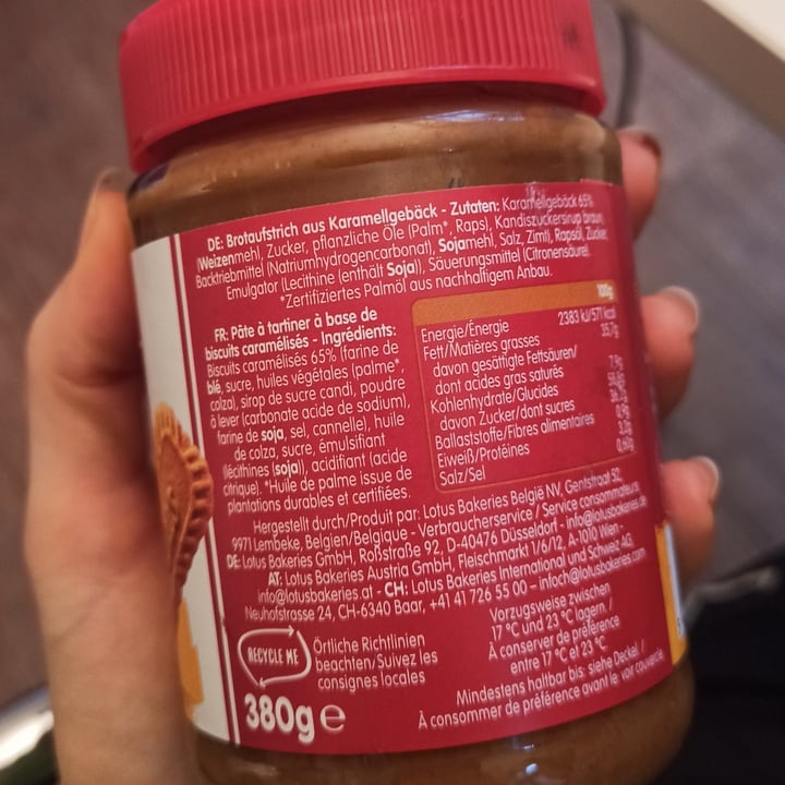 photo of Lotus Biscoff Biscoff Crunchy Spread shared by @annamiou on  02 Jan 2023 - review