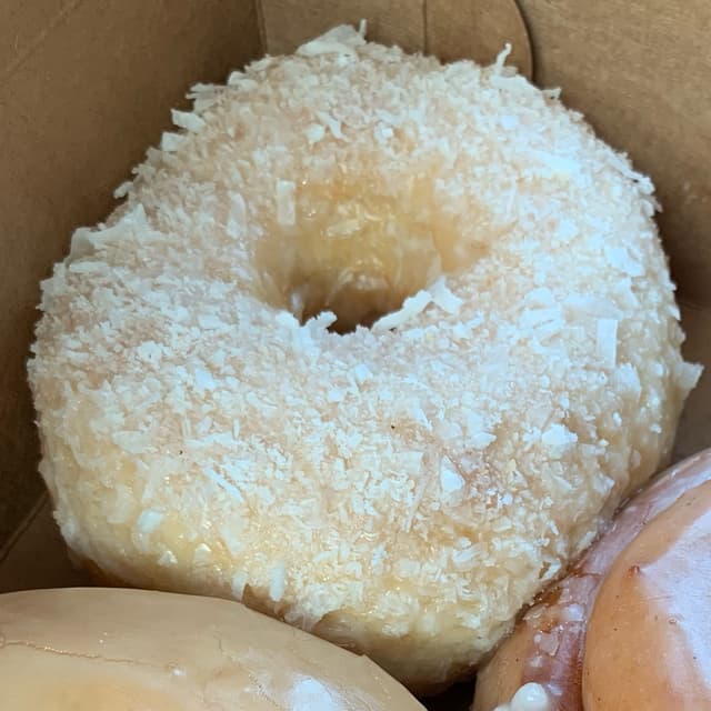 Photo of the dish “Piña Colada Donut”