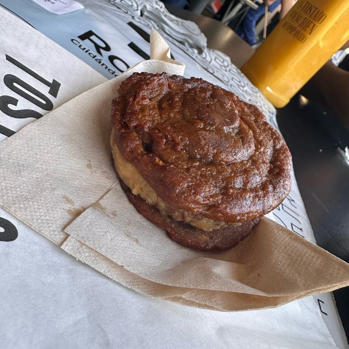 photo of Tostado Cafe Club alfajor shared by @canica on  03 Jan 2023 - review