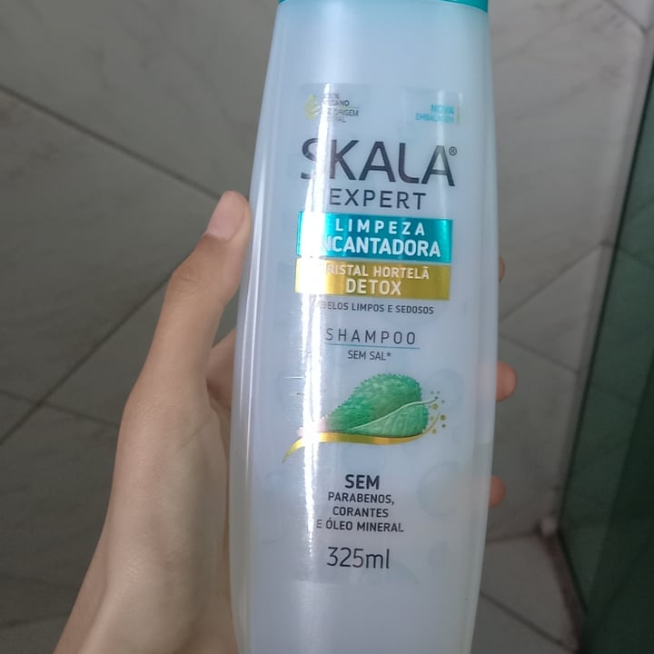 photo of Skala Shampoo Cristal Hortelã Detox shared by @janainabordinhao on  03 Apr 2023 - review