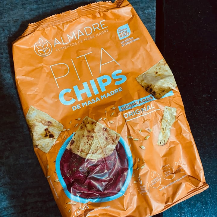 photo of Almadre Pita chips de masa madre shared by @lucianatenti on  09 Mar 2023 - review