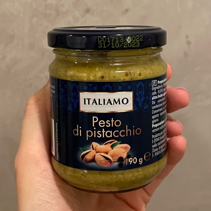 photo of Italiamo Pesto di pistacchi shared by @chiarafraioli on  27 Feb 2023 - review