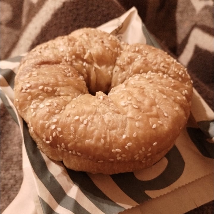 photo of Starbucks Bageluna 100% Vegetal shared by @felixthephoenix on  12 May 2023 - review