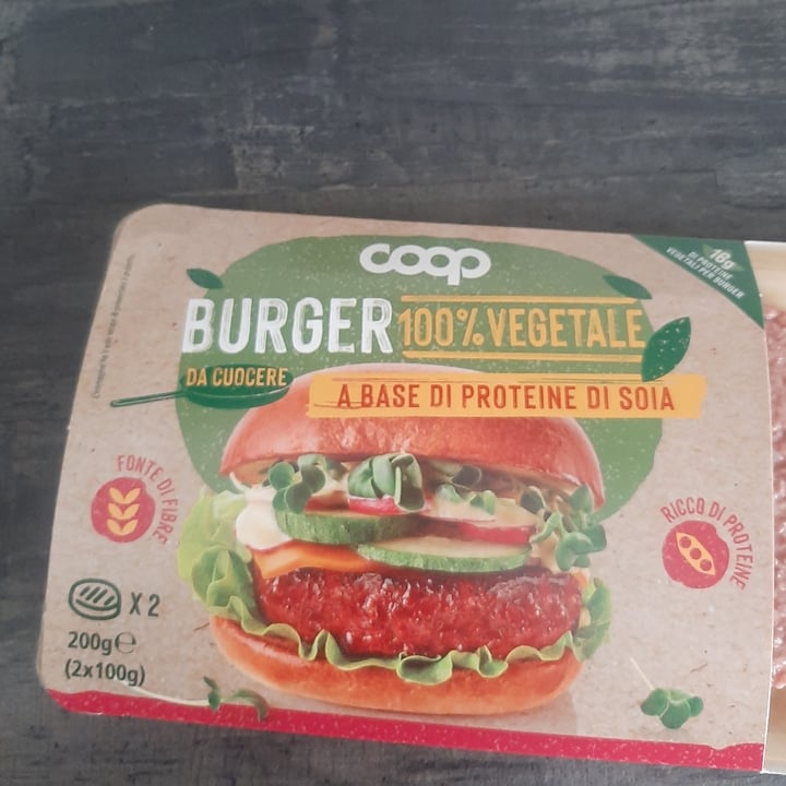 photo of Coop Burger 100% Vegetale shared by @fabia87 on  18 Mar 2023 - review