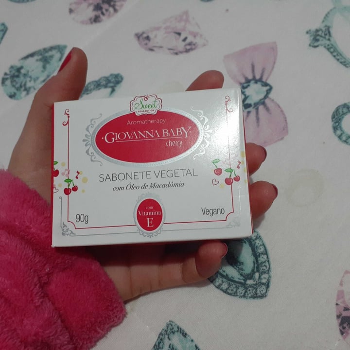 photo of Giovanna baby Sabonete Banho Cherry shared by @iasminfb on  16 Jul 2023 - review