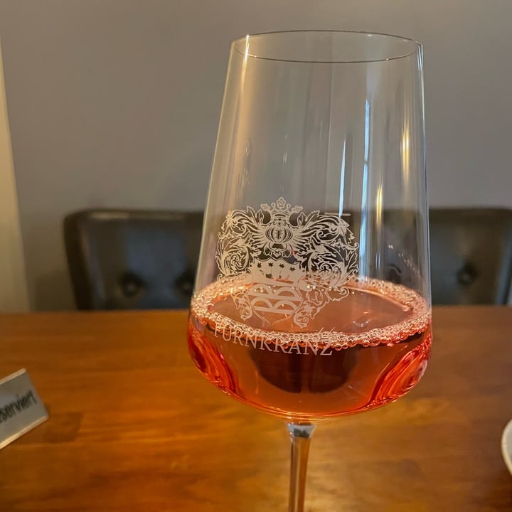 photo of Försters - das vegane Restaurant Rosé Wein shared by @julyn on  25 Apr 2023 - review