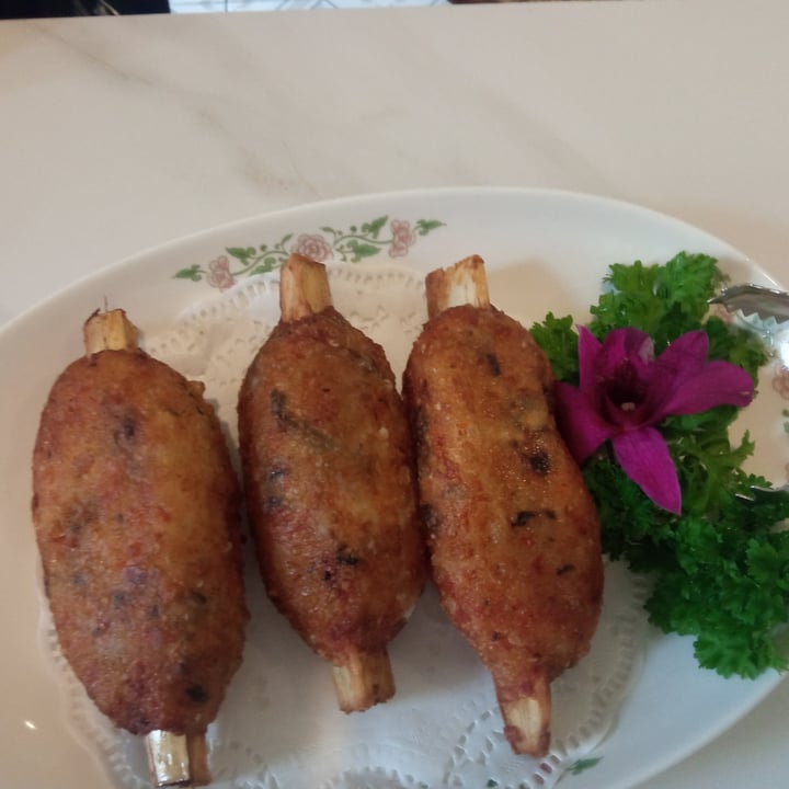 photo of Fo You Yuan 佛有缘素食馆 Vietnamese style potato rolls shared by @zarreen on  01 Jul 2023 - review