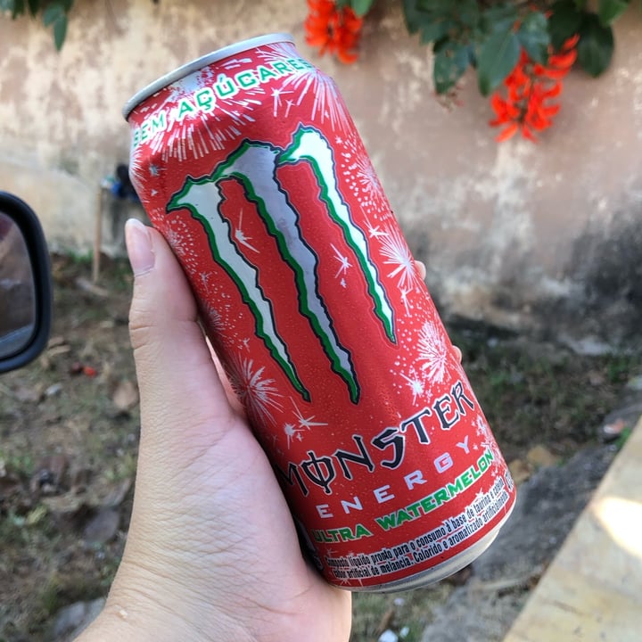 photo of Monster Energy Ultra Watermelon shared by @letty- on  30 May 2023 - review