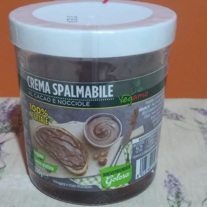 photo of Vegamo Crema spalmabile al cacao e alla nocciola shared by @elaisa-veg on  18 May 2023 - review