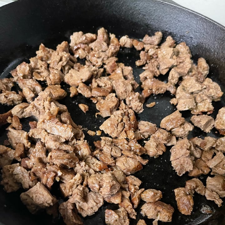 photo of Beyond Meat Beyond Steak Plant Based Seared Tips shared by @triciaa on  30 Dec 2022 - review