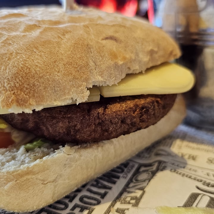 photo of Captain Digby Shipmates Vegan Burger shared by @snowfairysugar on  17 May 2023 - review