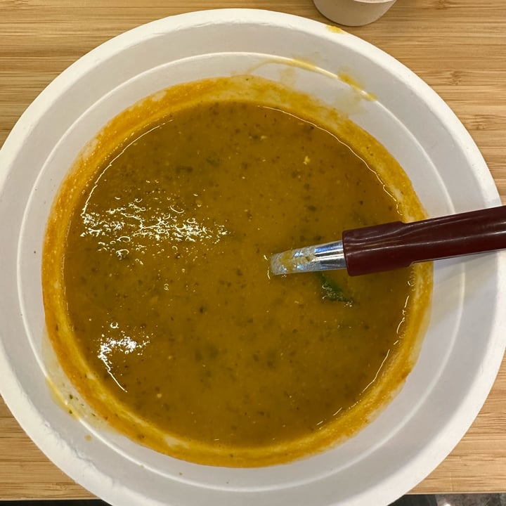 photo of Naked Earth Cafe Roasted Tomato & Basil Soup shared by @mrdonut on  22 Dec 2022 - review