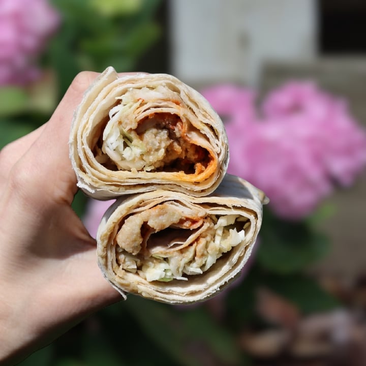 photo of Trader Joe's Spicy Lentil Wrap shared by @lizmaselli on  25 Apr 2023 - review