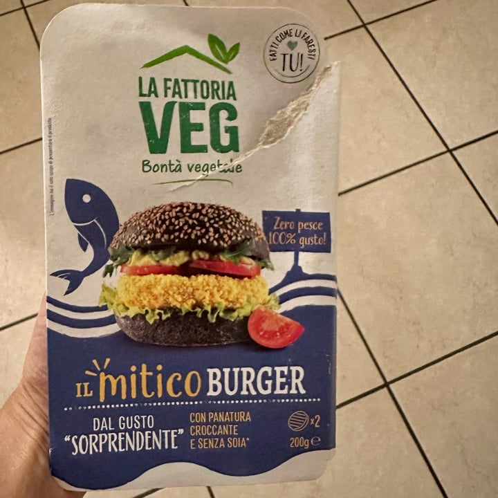 photo of la fattoria veg burger zero pesce 100%gusto shared by @adele91m on  11 Jul 2023 - review