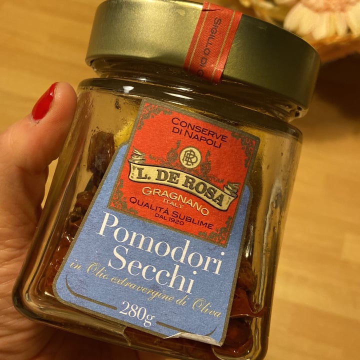 photo of Conserve di Napoli Pomodori secchi in Olio Extravergine Di Oliva shared by @emmapicchianti on  16 Mar 2023 - review