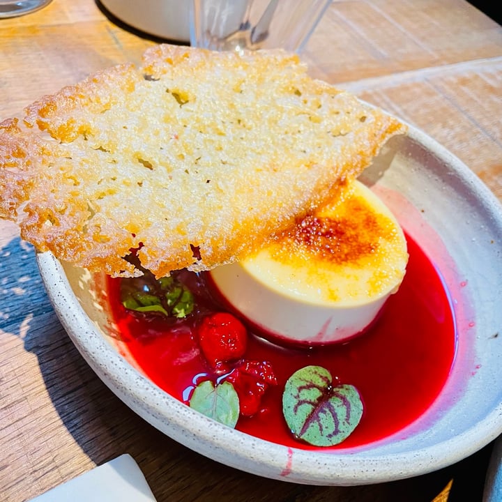 photo of mallow Creme brulee shared by @alicelook on  16 Apr 2023 - review