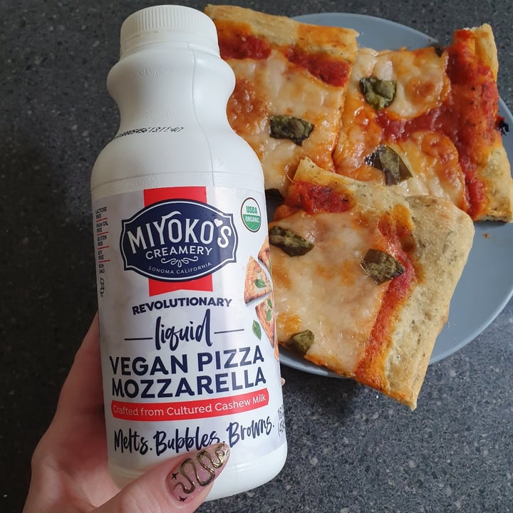 photo of Miyoko's Creamery Liquid Vegan Pizza Mozzarella shared by @anistavrou on  13 Apr 2023 - review