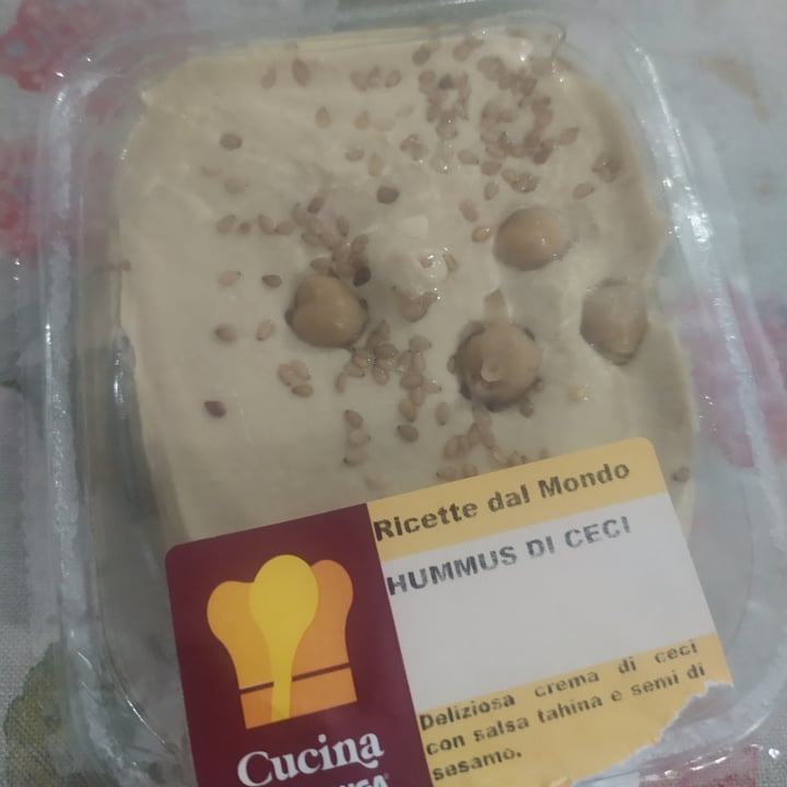 photo of Cucina Esselunga Hummus di ceci shared by @mayagiglio on  08 Jan 2023 - review