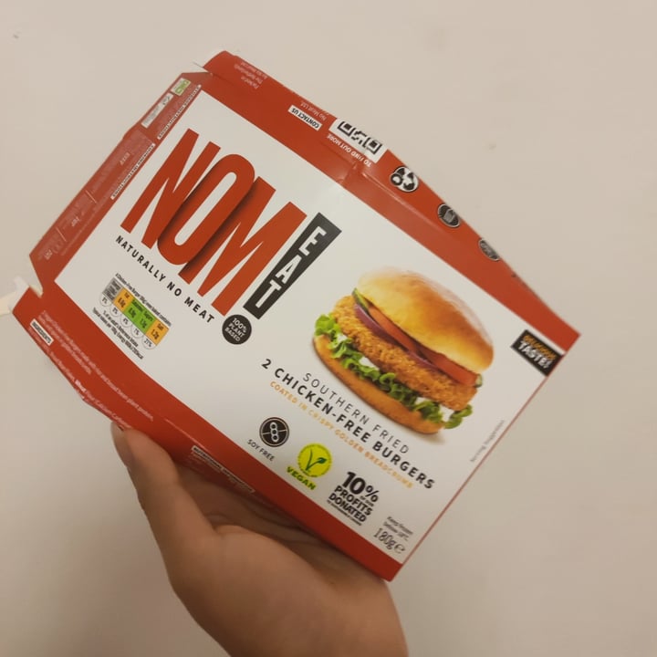 photo of The NOMEAT Company Southern Fried 2 Chicken-free Burgers shared by @nanancay on  09 May 2023 - review