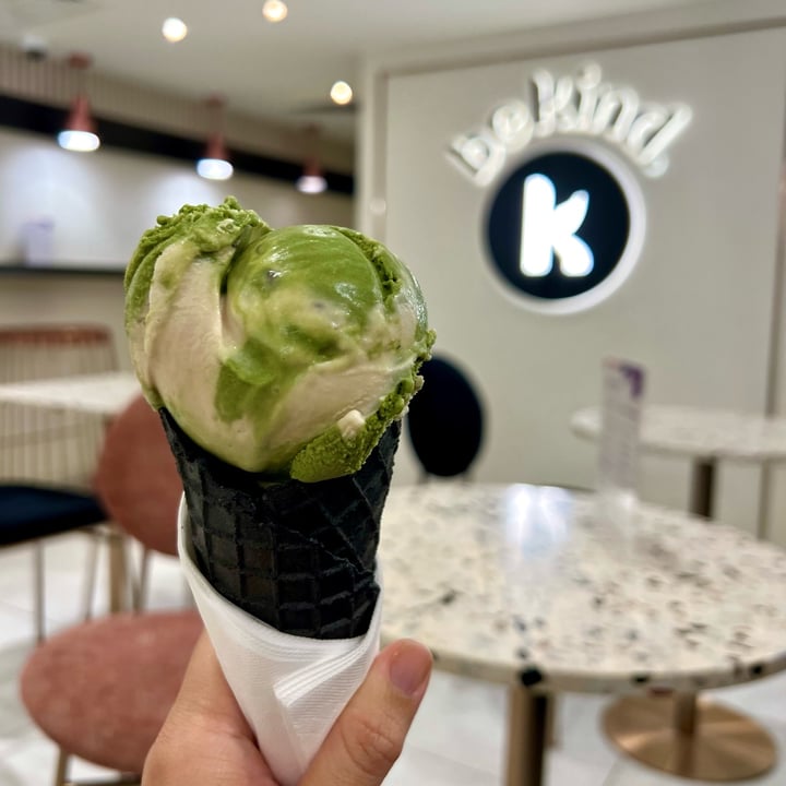 photo of Kind Kones Paragon Mint Choc Chip shared by @erialc on  19 Dec 2022 - review
