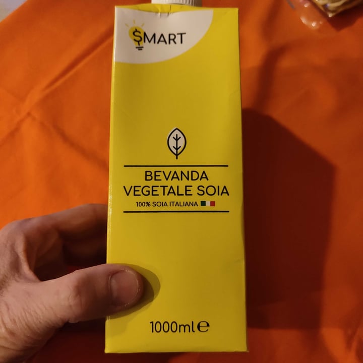 photo of Esselunga - Smart Bevanda vegetale soia shared by @gilazza on  28 Mar 2023 - review