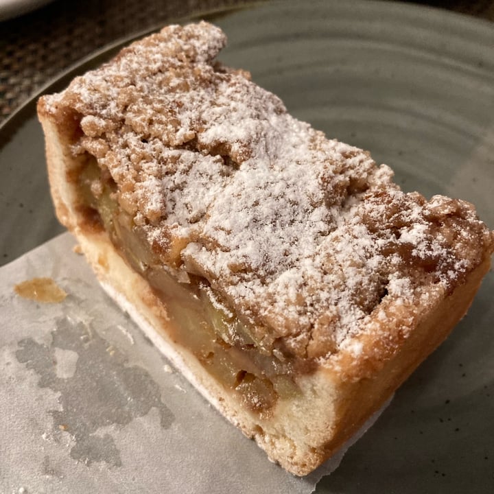 photo of Enzian vegane Bäckerei strudel shared by @franceschini on  08 Jan 2023 - review