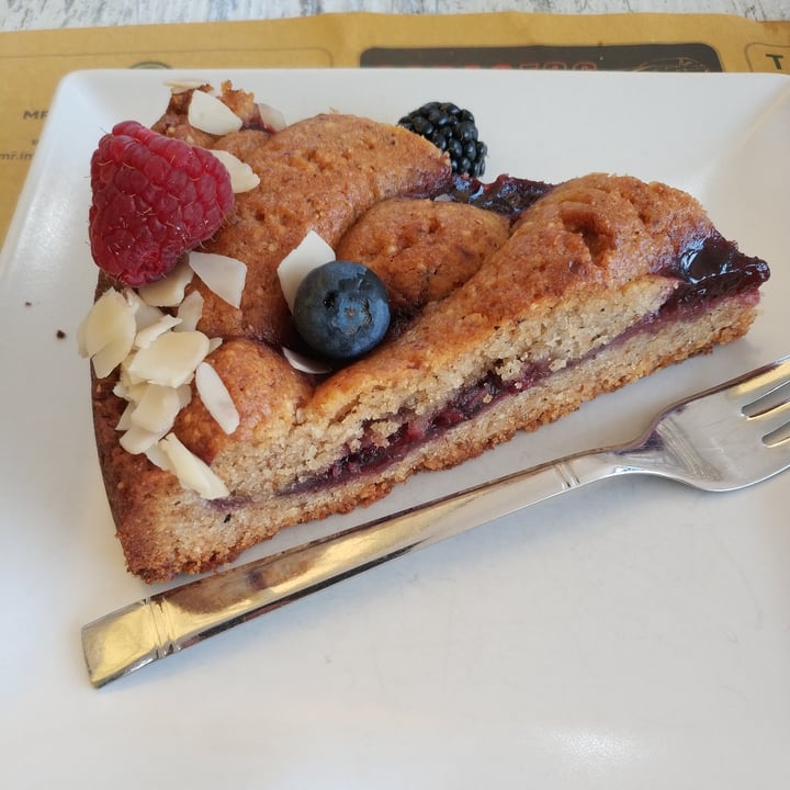 photo of Caffè ALPI Bistrot Linzer Torte shared by @benedettatinti on  29 Jul 2023 - review