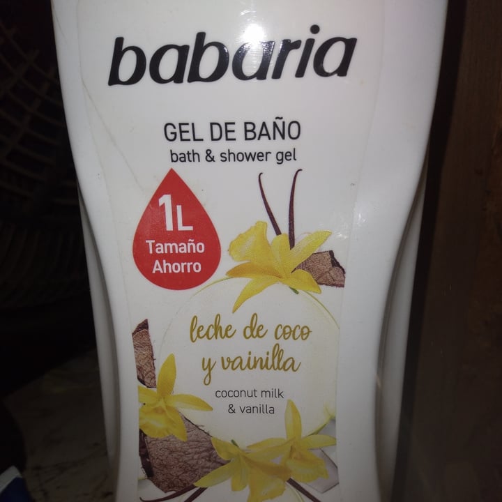 photo of Babaria gel de baño leche de coco y vainilla shared by @olenkkascarate on  07 Jun 2023 - review