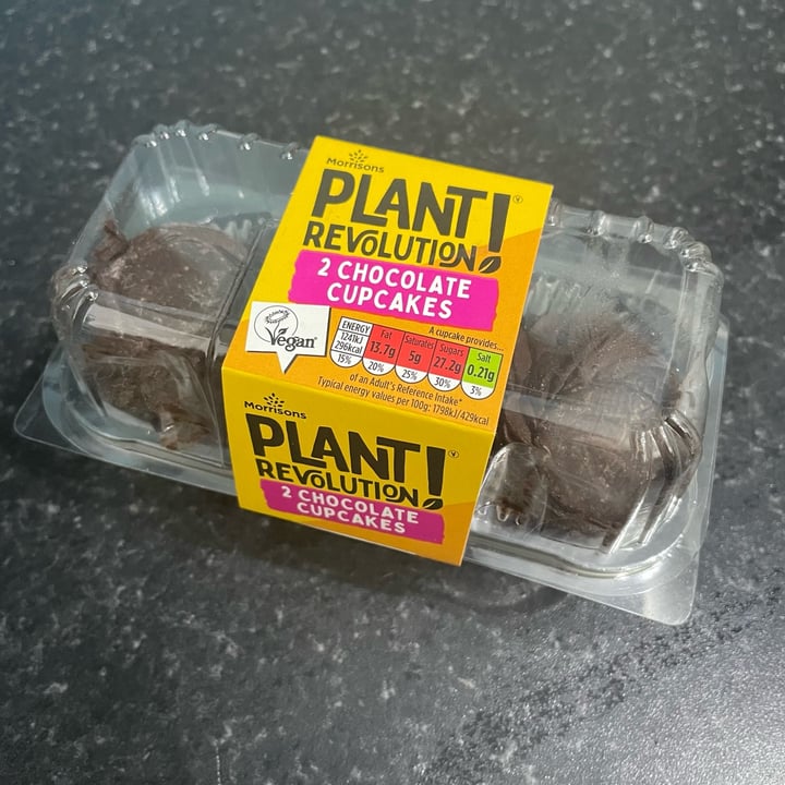 photo of Plant Revolution Chocolate Cupcakes shared by @olivejuice on  22 Jan 2023 - review
