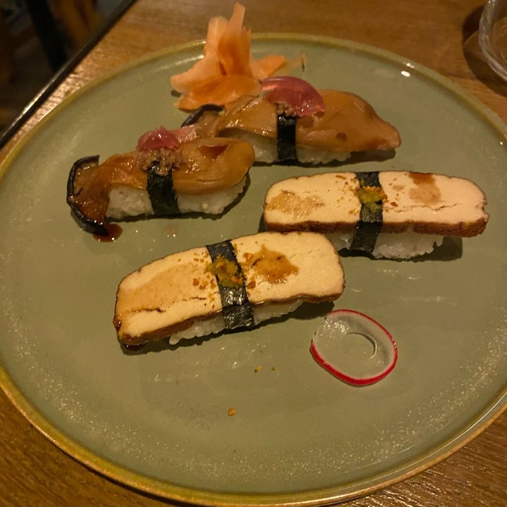 photo of NORI WAY nigiri tofu affumicato shared by @elisaleone on  13 Apr 2023 - review