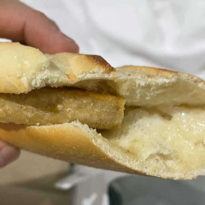 photo of Starbucks baguette not chicken shared by @chica-polemica on  01 Mar 2023 - review
