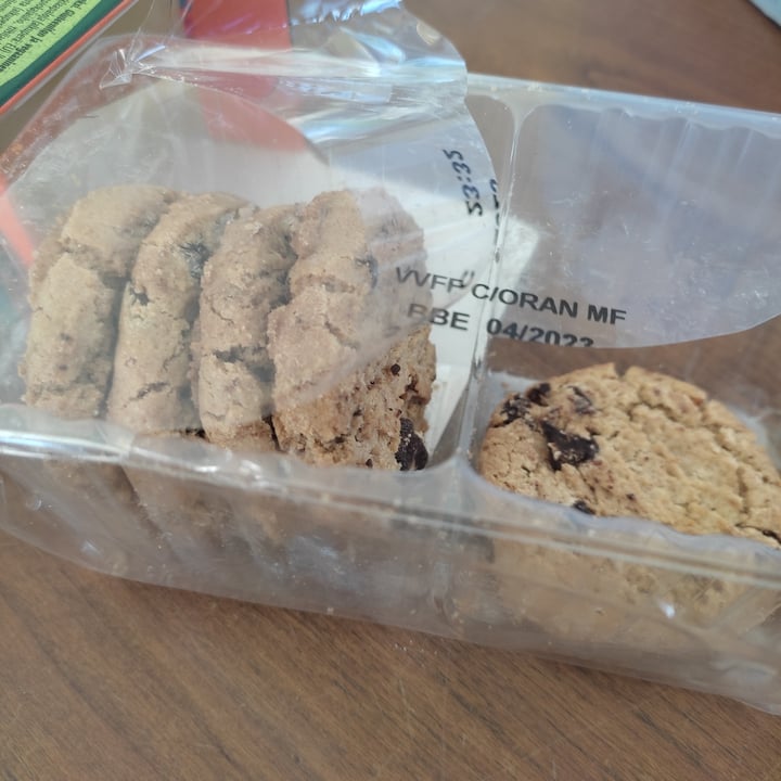 photo of Vemondo Vegan Oat Cookies Chocolate Chips & Orange shared by @annefox on  05 Feb 2023 - review