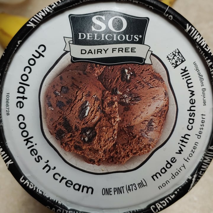 photo of So Delicious Dairy Free Chocolate Cookies and Cream shared by @tailsfromafield on  29 May 2023 - review