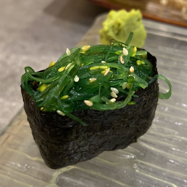 photo of DON Sushi Dong Asia Mount Austin Wakame Sushi shared by @eritakay on  15 Jan 2023 - review