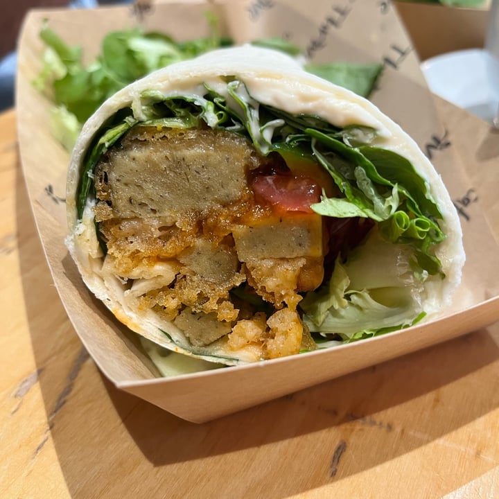 photo of Cafe Thrive Sweet Chilli Chicken Wrap shared by @madeline39 on  14 Aug 2023 - review