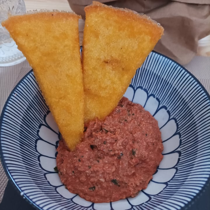 photo of Il Pangolino - Vegan Bistrot Muhammara shared by @valeluce85 on  28 May 2023 - review
