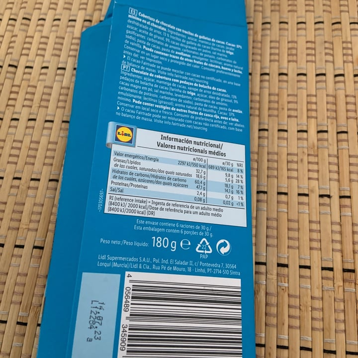 photo of Lidl Chocolate con Galletas shared by @deborahdevi on  13 Mar 2023 - review