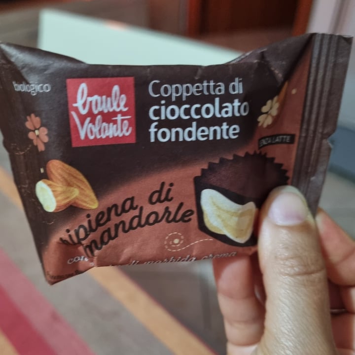 photo of Baule volante Coppetta al cioccolato fondente mandorle shared by @francy82 on  27 Jul 2023 - review