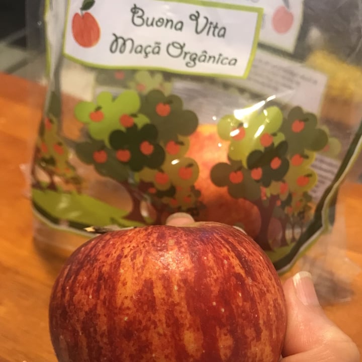 photo of Buona Vita Maçã orgânica 400 g shared by @anapaulamr on  11 Apr 2023 - review