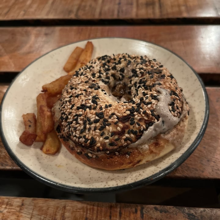 photo of Terrasen Cafe - Poets And Oats Bagel shared by @abhi133r on  28 Jul 2023 - review